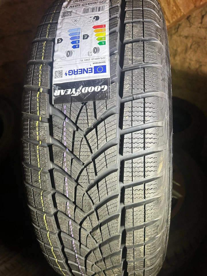 Original FORD MUSTANG MACH-E, 18 Zoll Winter Kompletträder Satz Goodyear 225/60 - Bild 4 von 4