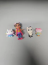 Lot Of 4 Gabbys Dollhouse Figures