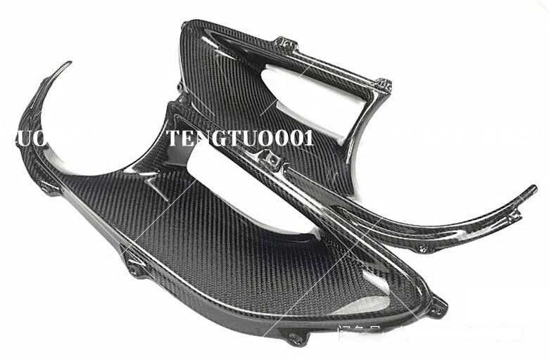 For Ferrari 488 GTB / Spider Carbon Fiber Rear tail light Satellite surrounds - Image 2 of 4