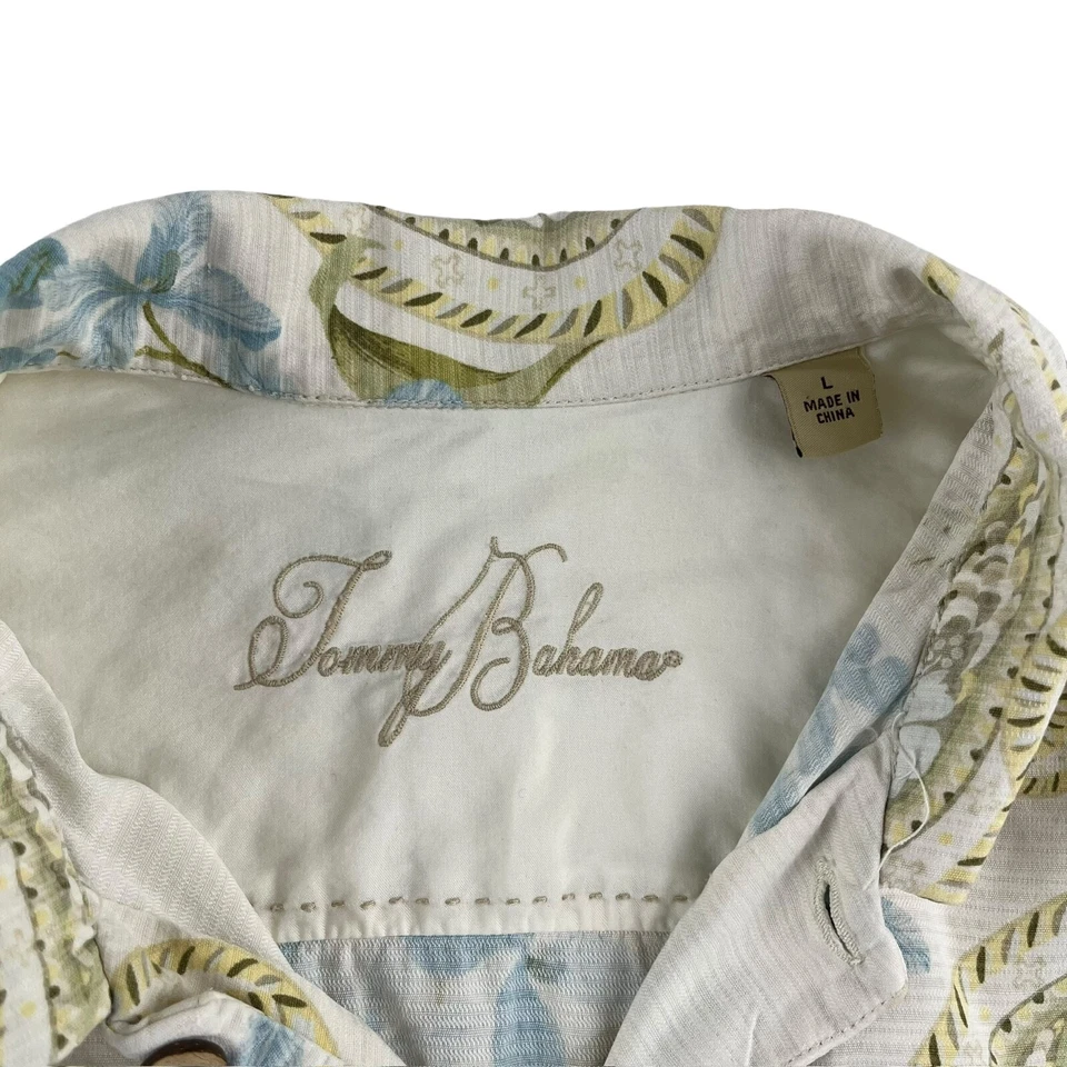 Camisa Tommy Bahama Para Hombre Floral Paisley Abotonada • GRANDE Foto 3 de 4