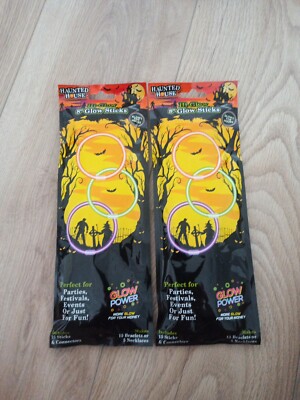 2x Hi Glow ''8 Leuchtstäbe Spukhaus Halloween Armband Halskette Konvolut Party