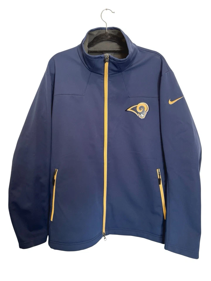 Chaqueta Nike NFL LA Rams On Field. Interior polar gris con bolsillos interiores usado en excelente estado Foto 2 de 4