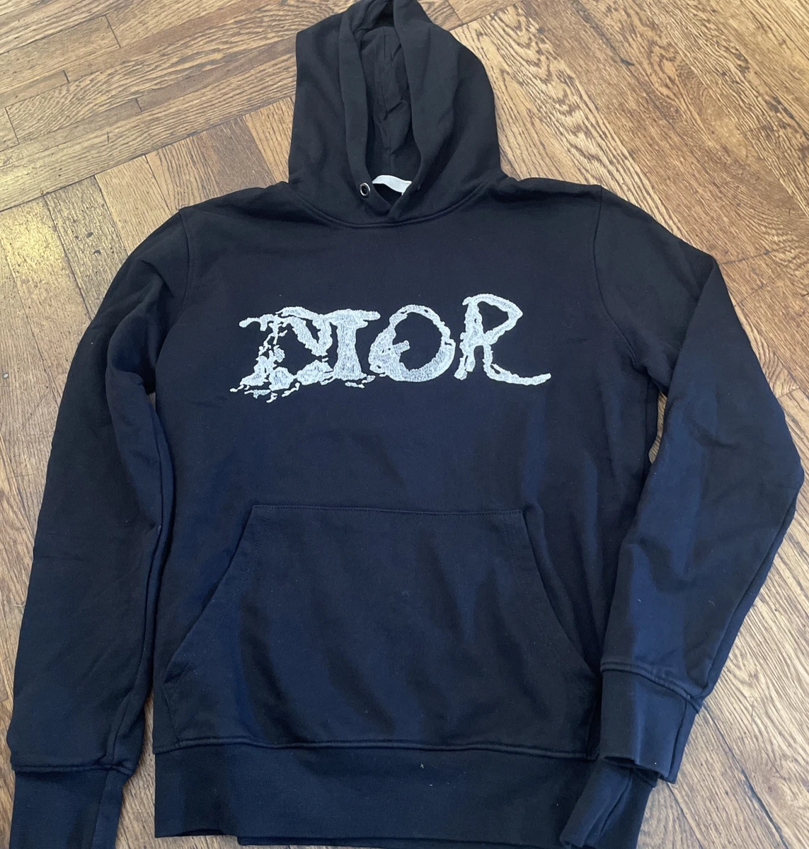 25+ Dior Black Sweatshirts for Men for sale | Updated Oct 2026