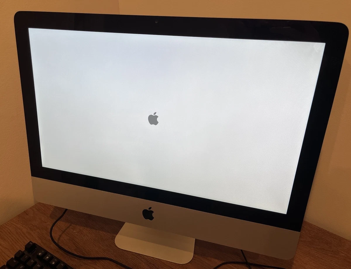 Apple iMac 1 TB 2011 Released Apple Desktops & All-In-One