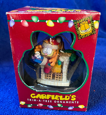 Vintage 1996Garfield Cat Jim Davis Paws Christmas Ornament Stocking Stealer +box