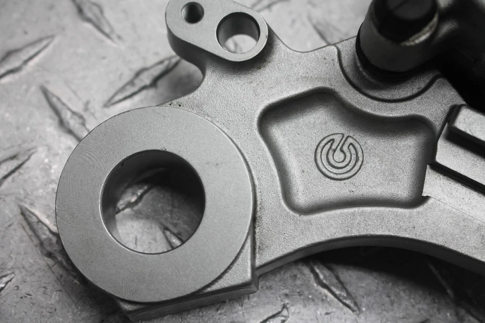 2016 KTM 690 DUKE BREMBO REAR BRAKE CALIPER W MOUNT BRACKET - Image 3 of 4