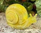 Fenton/Mosser**DANDILION YELLOW IRIDIZED SNAIL FIGURINE**GLOWS..2026
