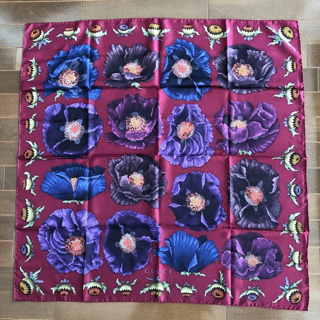 Echarpe GUCCI tissu authentique mode soie ancienne fleur rouge
