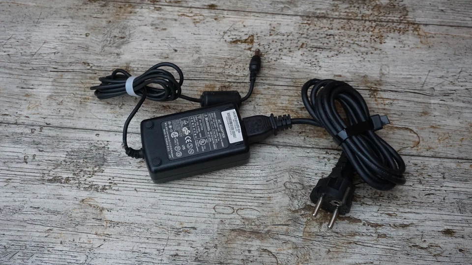 COMPAQ LSE9802A1960 Original Adapter 19V 3.16A Netzteil - Bild 2 von 2