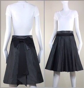 Karen Millen Gray Wet Look Pleated Fit 