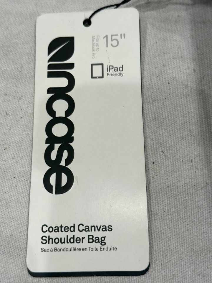 Incase, Coated Canvas Shoulder Bag, Fits Up to Macbook Pro 15", Color Auburn - Image 3 of 4