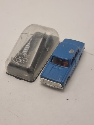 Vintage VAZ 2101 Zhiguli Kopeika Modellauto M1:60 UdSSR mit Olympia Vitrine