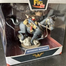 Wonder Woman Q-Fig MAX Figure Superhero Collectible Statue New In Box LC Exclus