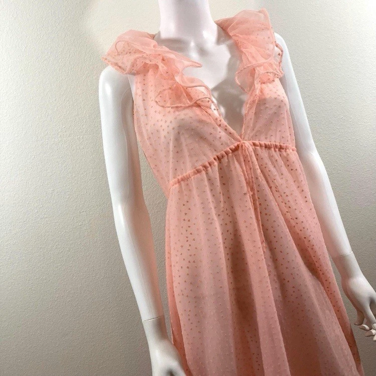 Camisón rosa transparente estampado corazón Halston años 70 vintage con cuello con volantes Foto 2 de 4