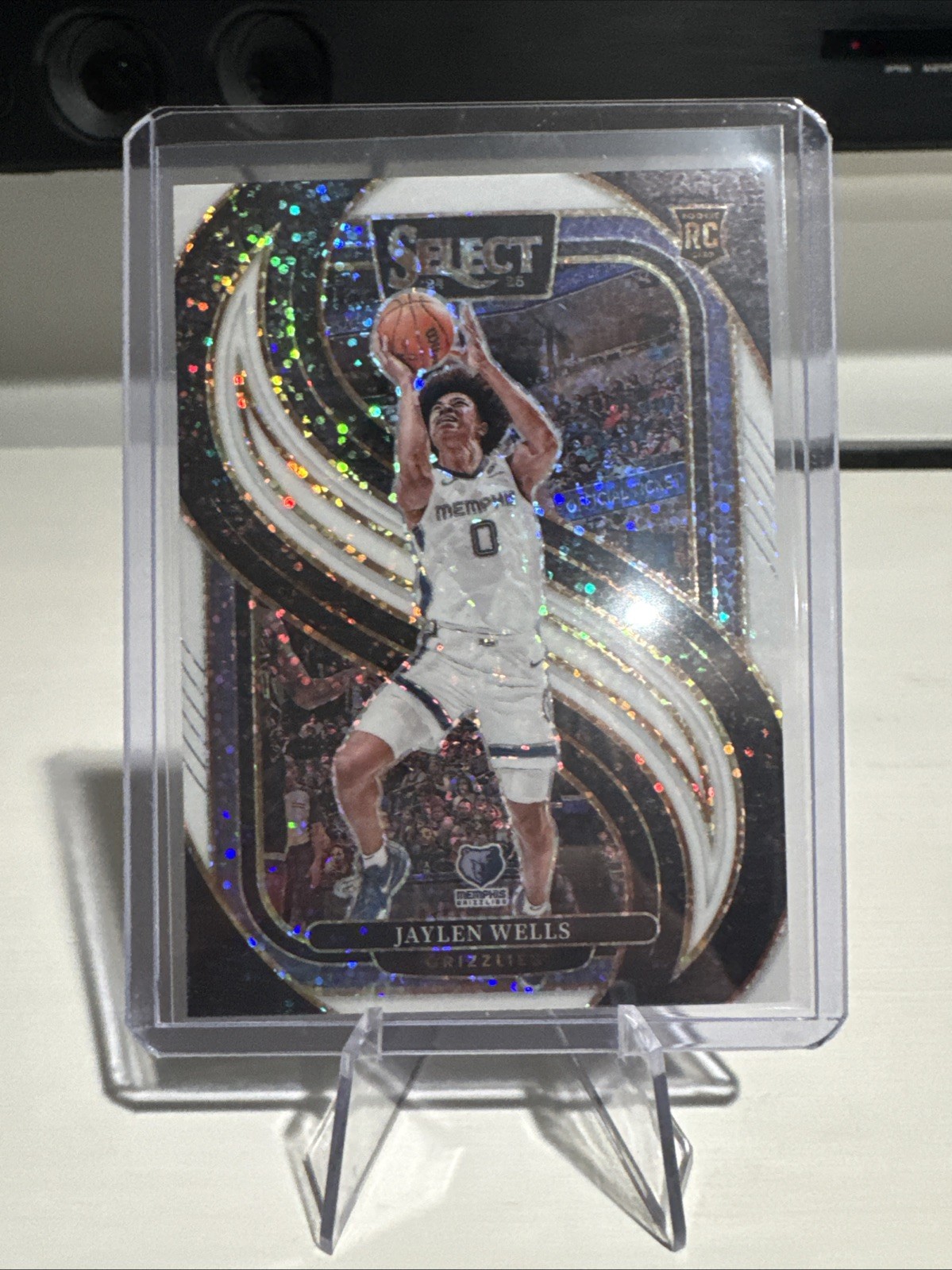 2024-25 Panini Select - Premier Level Jaylen Wells #188 White Sparkle Prizm (RC)