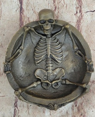 100% Real Bronze Hand Crafted Lost wax Method Skull Skulls Bronze Ashtray Statue