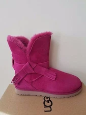 Ugg Australia Womens Kaspar Boots  Size  7 NIB