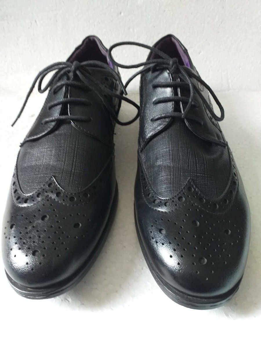 Mens Shoes Primark good quality Color Black UK size used great