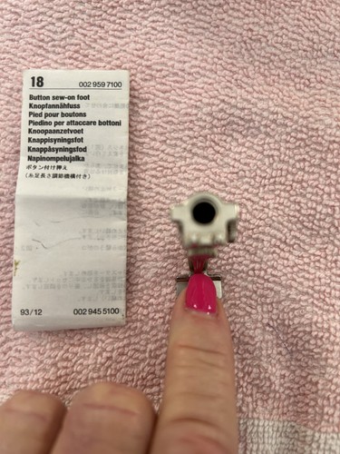 Genuine Bernina Foot #18 - Button Sew-on - Old Style - Picture 2 of 2