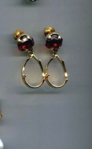 Pendientes colgantes Oscar de la Renta oro rojo