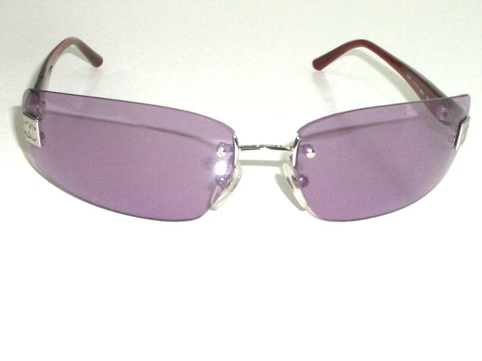 CHANEL ITALY 4018 c.147/76 120 68[]17 VIOLET TONE RIMLESS WRAP SUNGLASSES W/CASE - Image 4 of 4