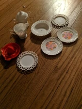 Amsco Children’s Play Plastic Floral Dishes, Pitcher, Serving Dish and Juicer