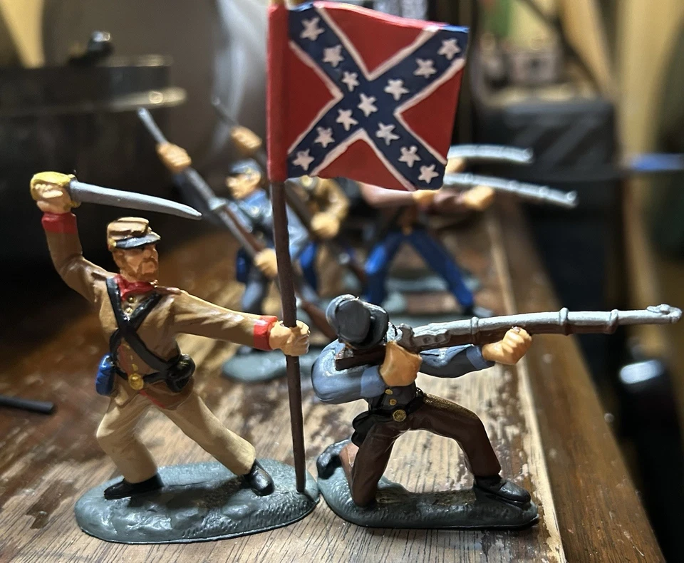 Soldados de juguete confederados de la Guerra Civil Americana pintados a mano 54 mm 1/32 Foto 2 de 4
