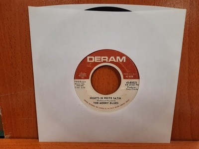 45 / The Moody Blues / 1968 / Nights In White Satin / Cities