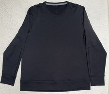 Lululemon Textured Crew Neck Sweater Men  s Large Black Long Sleeve Casual Active