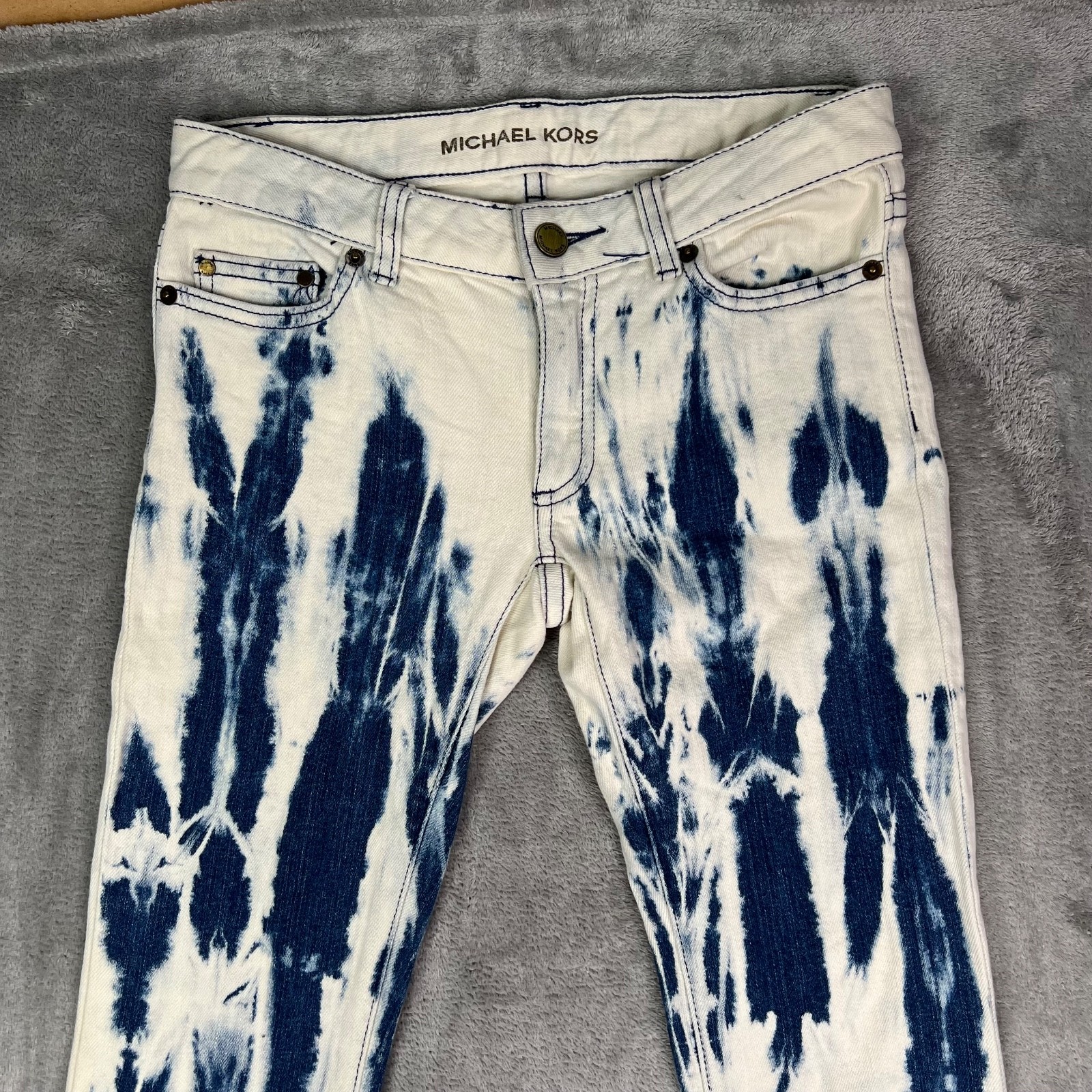 Michael Kors Tie Dye Flare Jeans Women’s 27 Blue White Boho Retro 70s High Rise thumbnail 5