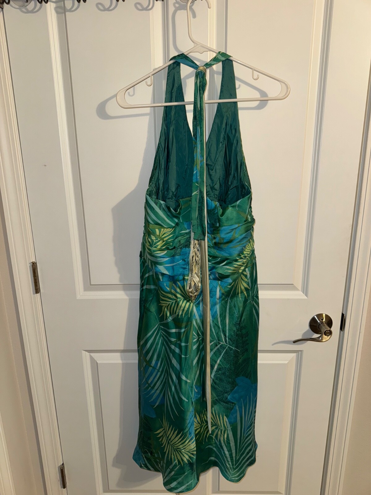 Picture 2 of 6