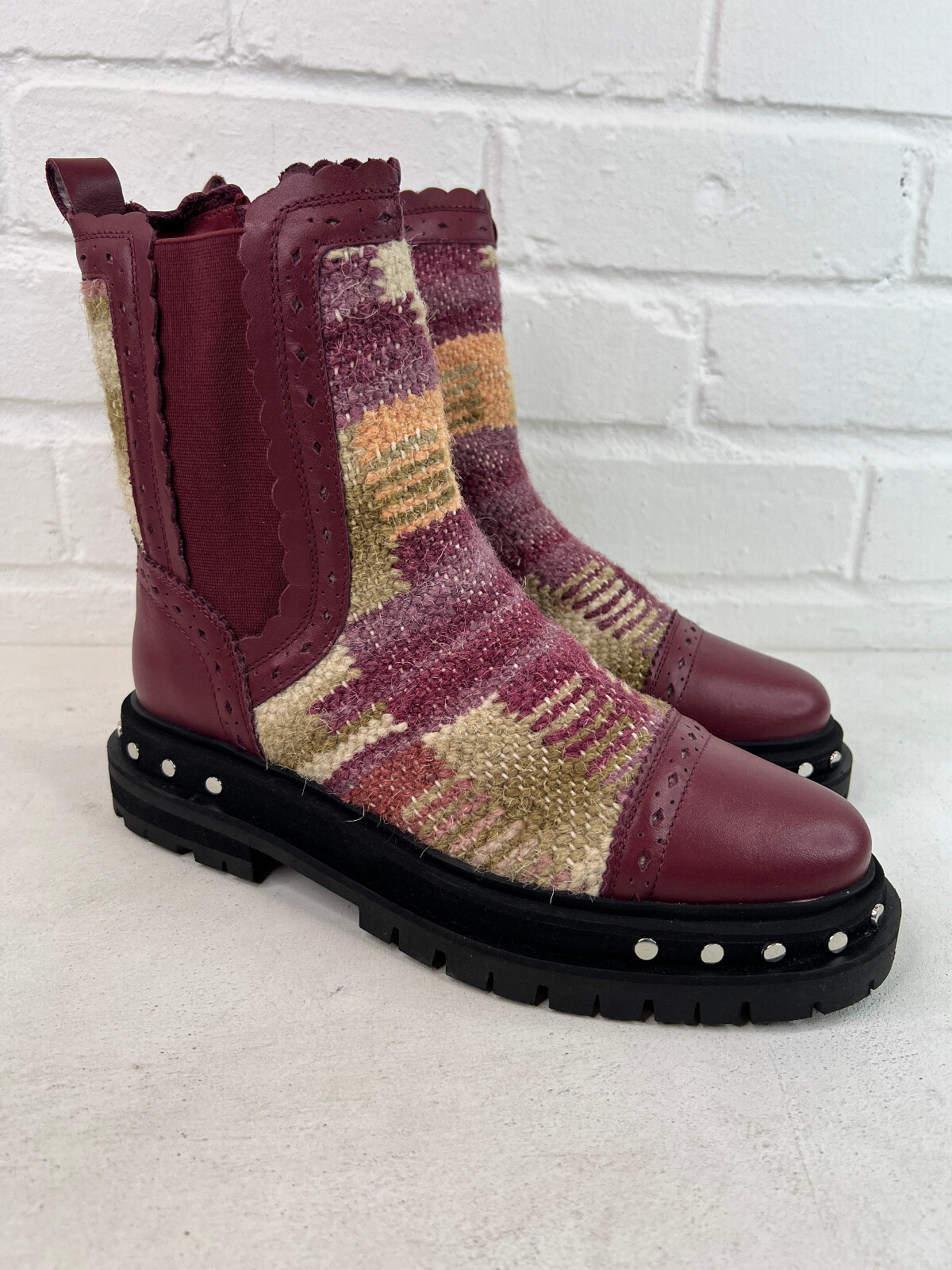 SAOLA Stivali Chelsea Free People Tate suola Lug UK 6 US 8 pelle rossa grossa boho BN