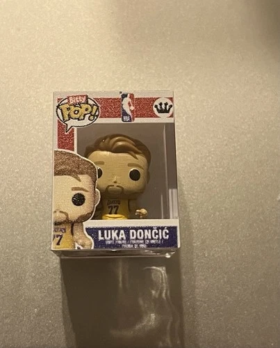 FUNKO BITTY POP NBA Luka Doncic Lakers