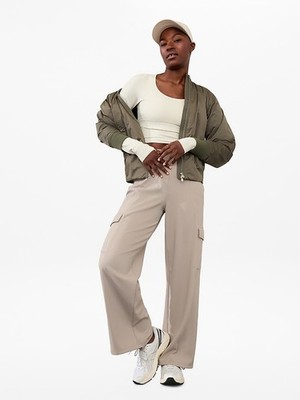 Athleta S Small Venice Cargo Wide Leg Pant Feather NWT! #411453