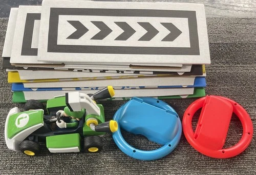 Mario Kart Live Home Circuit Luigi Set for Nintendo Switch Car, Track, Wheels