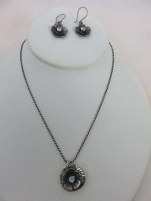 SILPADA Set Sterling Silver Flower Pendant w/20'' Rope Chain Necklace + Earrings