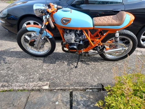 Rare Kawasaki, KH250 Cafe Racer - Picture 1 of 3