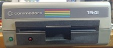 Floppy 1541 voll funktionsfähig mit Leitunge...