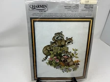 Charmin Crewel Kit - 'Raccoons' - #2851(#19-4)  Janlynn sealed