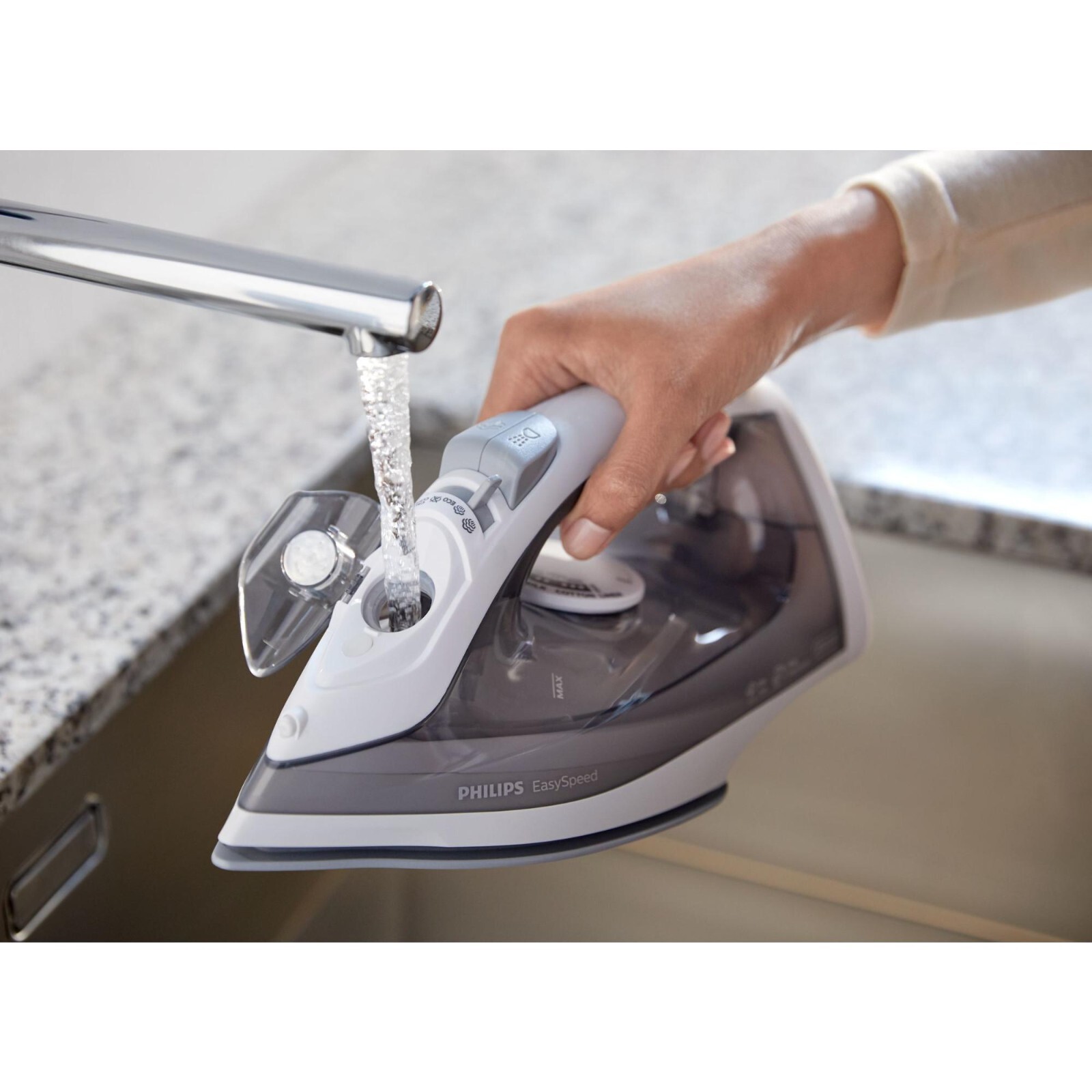 Philips GC 175180 EASYSPEED Dampfbügeleisen 2.000 Watt Keramikbügelsohle NEU