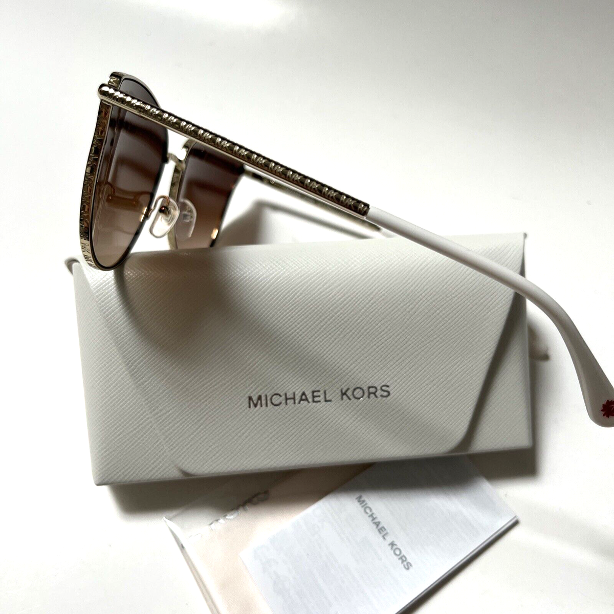 New in Case Original MICHAEL KORS Salt Lake City Sunglasses  display picture 1