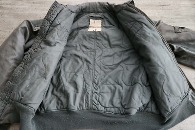 Vintage 70s USAF CWU-45P Cold Weather Flight Jacket 2nd Pattern L
