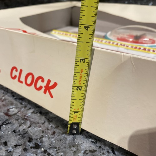 Cracked- Coca-Cola Family Drive-In Diner Clock Made USA 1993 Burwood READ MORE - Picture 21 of 21