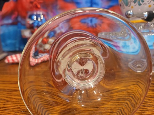Vintage Glass Cranberry 11 Inch Vase With Milk White Swirl Design Art Glass - Picture 10 of 11