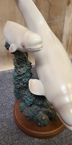 Vintage Marineland Canada Beluga Whale Figurine Limited Edition Artist Signed - Picture 5 of 14