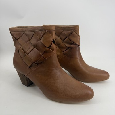 Corso Como Ankle Booties 9.5 Coastal Grandmacore Cowgirl Quiet Luxe Modern Boho