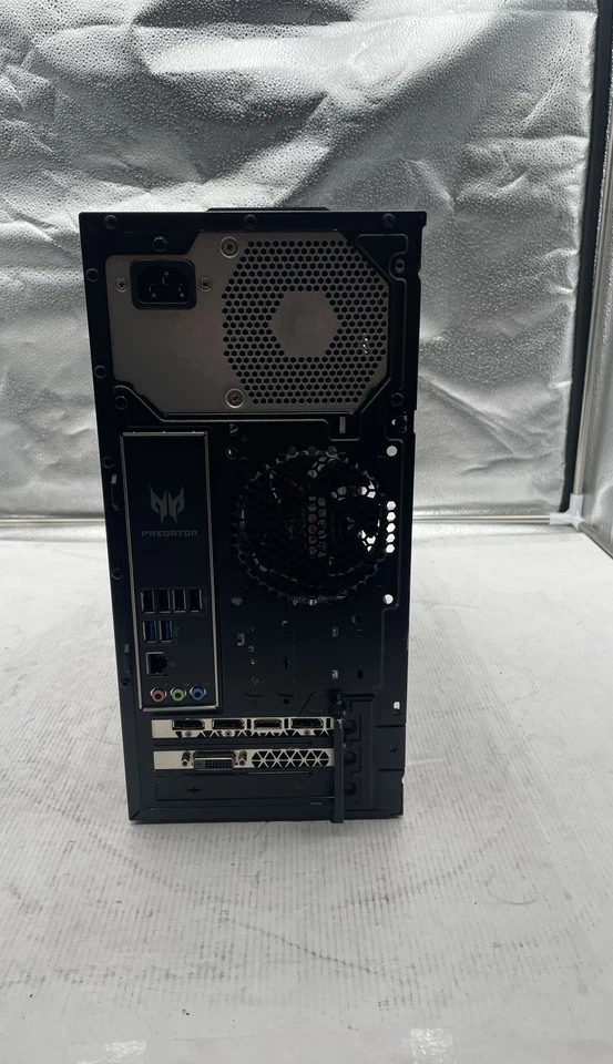 Computadora de escritorio para juegos Acer Predator Orion 3000 PO3-600 Intel Core i5 octava generación sin disco duro Foto 3 de 4