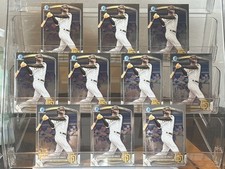2025 Leo De Vries Bowman Chrome 10 Card Lot.
