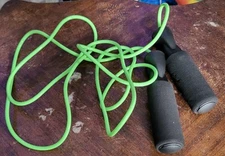 Sportsmith Leather Speed Jump Rope w/ Foam Grips (7 Foot Long Rope) Green/Black