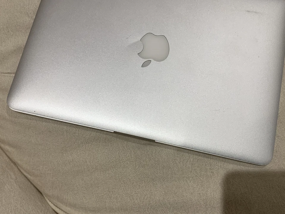 Apple MacBook Pro 13" 2012 · i5 · 8GB · 500GB, photo 2 of 4